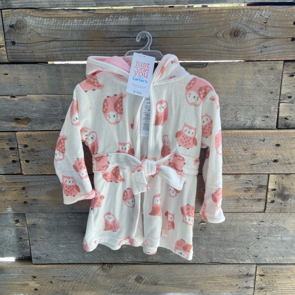 2 baby bath robes